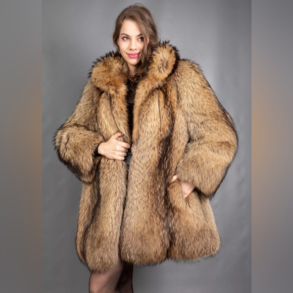 Real Finn Raccoon Luxury Fur Coat Size M - Picture 9 of 17